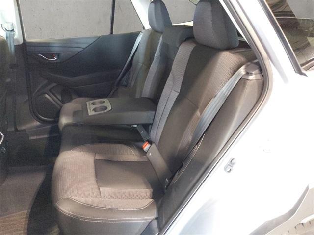 Photo of 2025 Ice Silver Metallic Subaru Outback