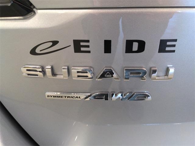 Photo of 2025 Ice Silver Metallic Subaru Outback