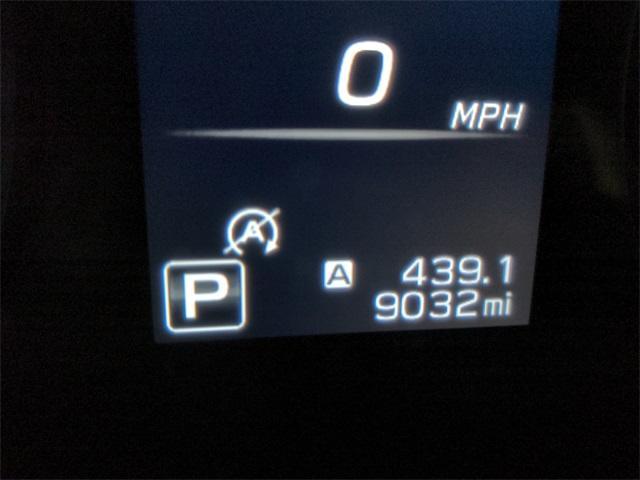 Photo of 2025 Ice Silver Metallic Subaru Outback