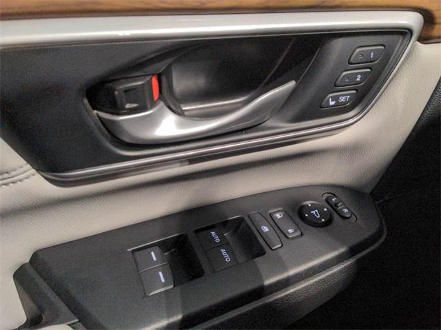 Photo of 2020 Black Honda CR-V
