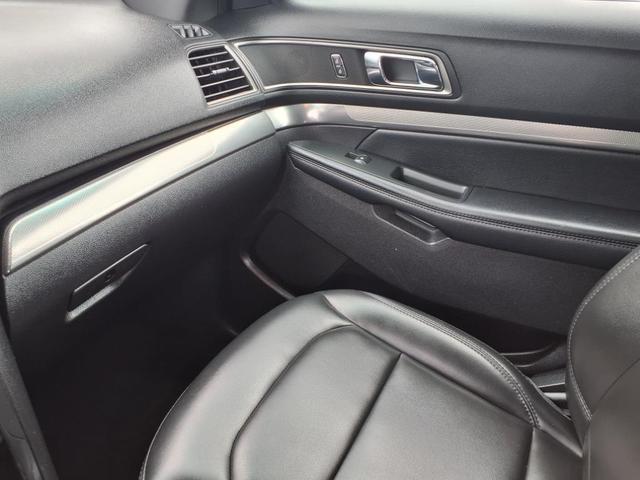 Photo of 2019 Magnetic Ford Explorer