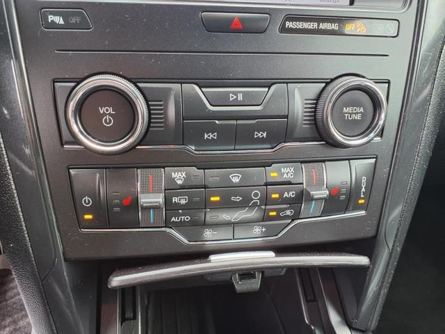 Photo of 2019 Magnetic Ford Explorer