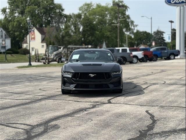 Photo of 2024 Gray Metallic Ford Mustang