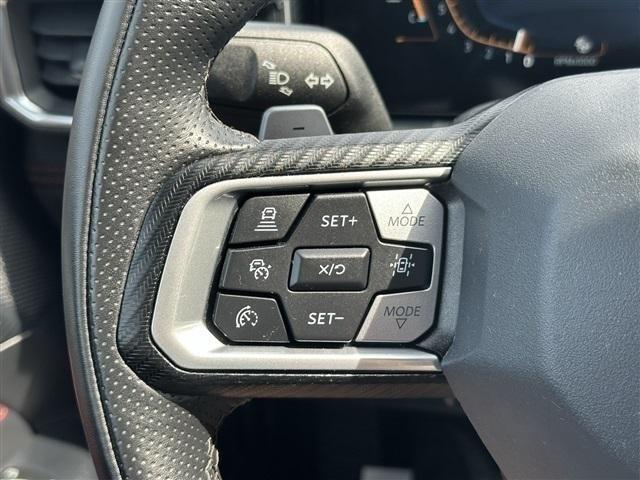Photo of 2024 Gray Metallic Ford Mustang