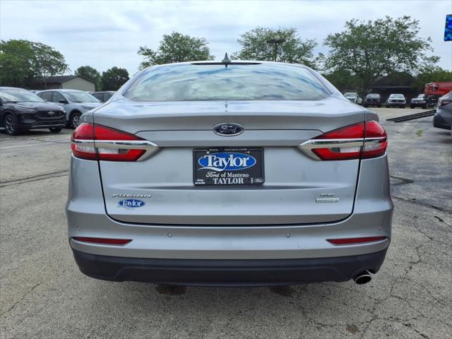 Photo of 2020 Iconic Silver Metallic Ford Fusion