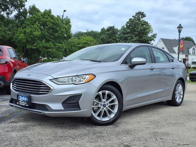 Photo of 2020 Iconic Silver Metallic Ford Fusion