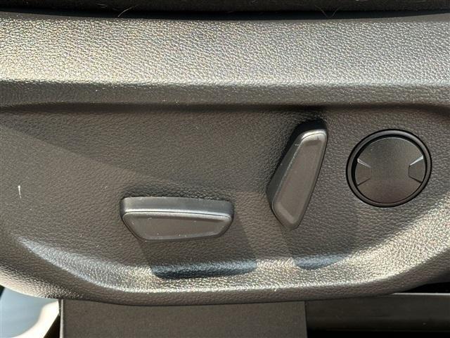 Photo of 2024 Chili Pepper Red Ford Ranger