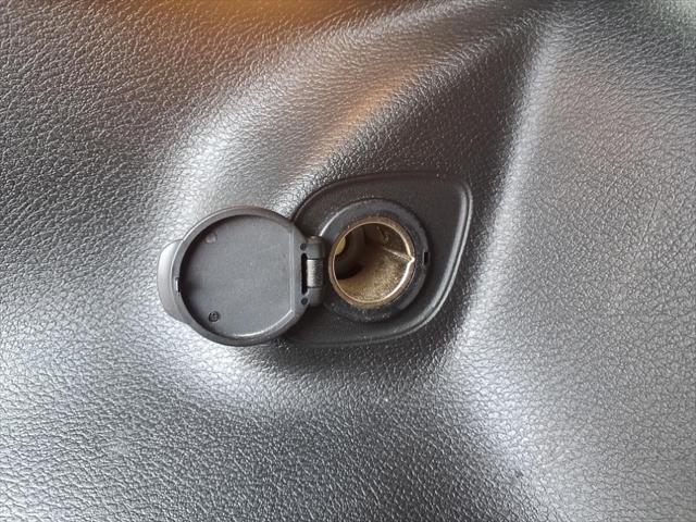 Photo of 2019 Billet Silver Metallic Clearcoat Jeep Cherokee