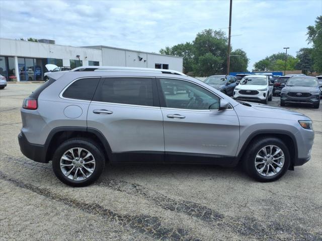 Photo of 2019 Billet Silver Metallic Clearcoat Jeep Cherokee
