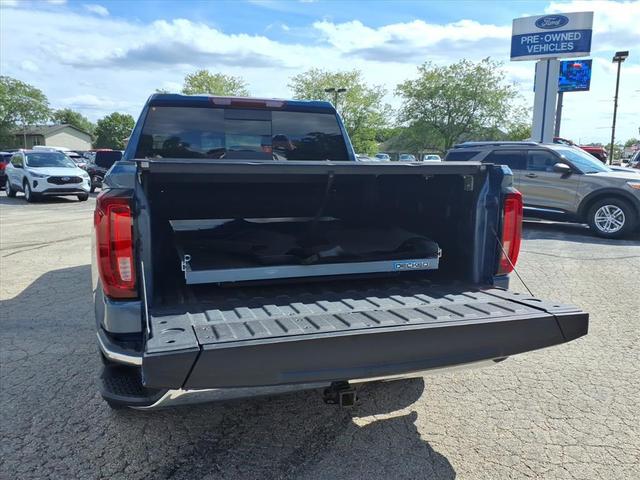 Photo of 2024 Downpour Metallic GMC Sierra 1500