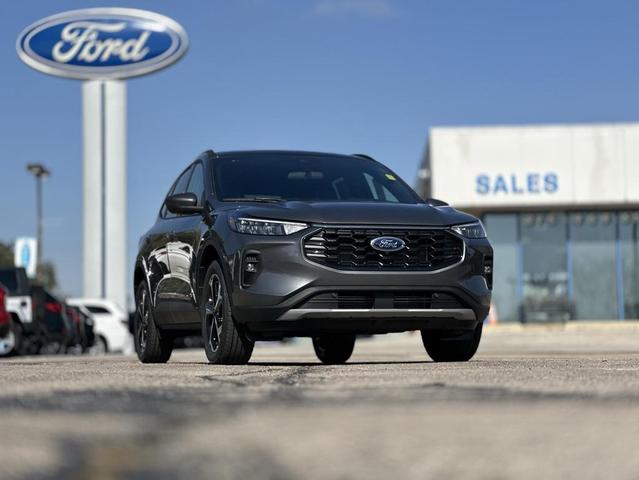 Photo of 2025 Gray Metallic Ford Escape