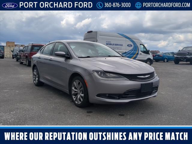 2015 Chrysler 200