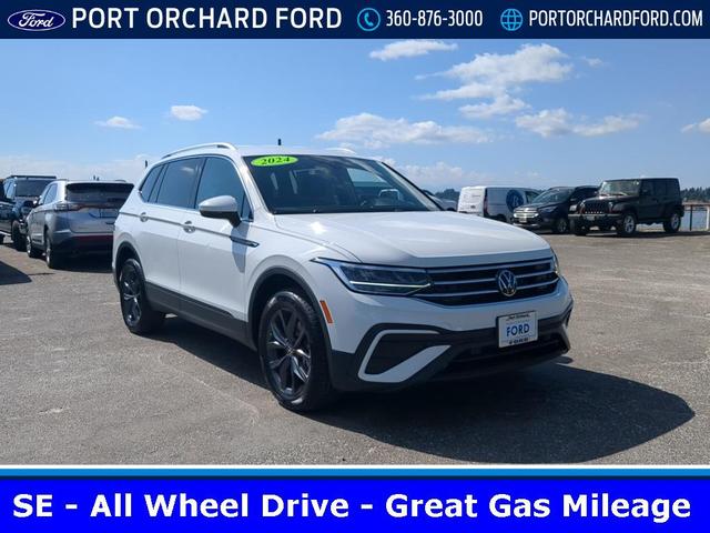 Photo of 2024 Pure White Volkswagen Tiguan