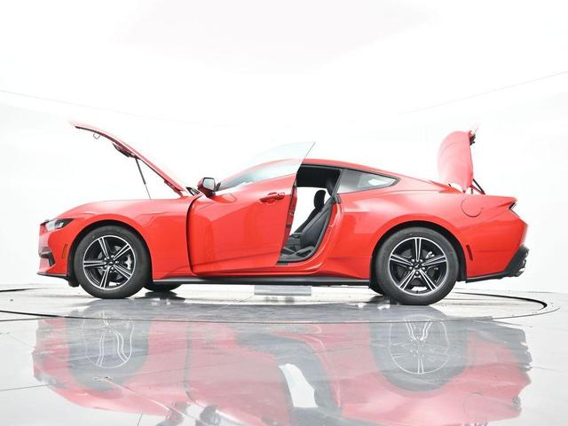 Photo of 2024 Race Red Ford Mustang