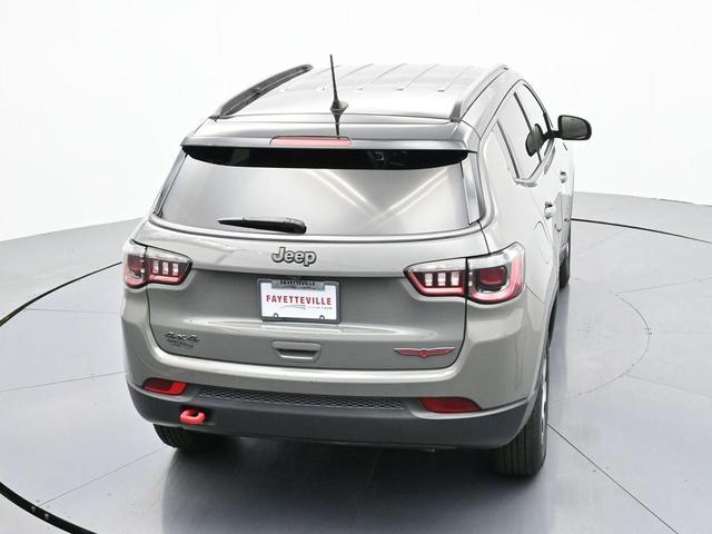 Photo of 2022 Sting Gray Clearcoat Jeep Compass