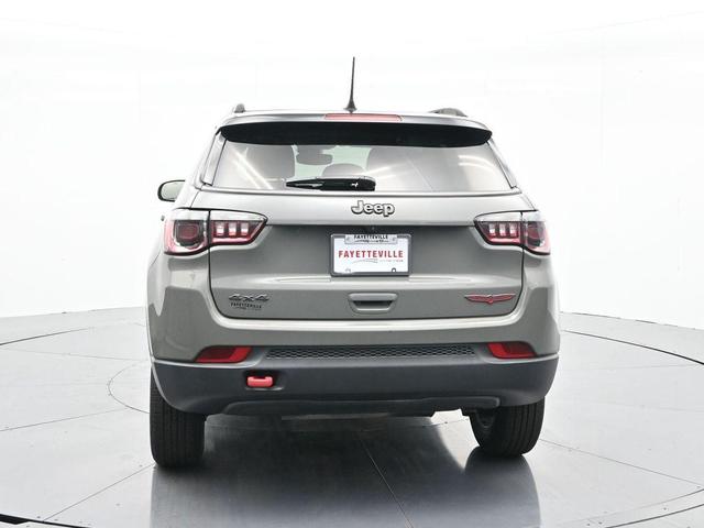 Photo of 2022 Sting Gray Clearcoat Jeep Compass