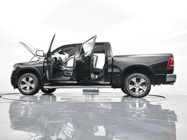Photo of 2022 Diamond Black RAM 1500