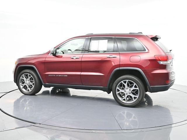 Photo of 2021 Velvet Red Pearlcoat Jeep Grand Cherokee