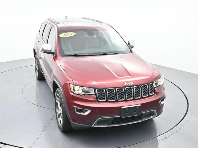 Photo of 2021 Velvet Red Pearlcoat Jeep Grand Cherokee
