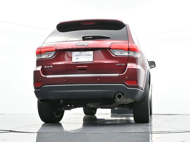 Photo of 2021 Velvet Red Pearlcoat Jeep Grand Cherokee