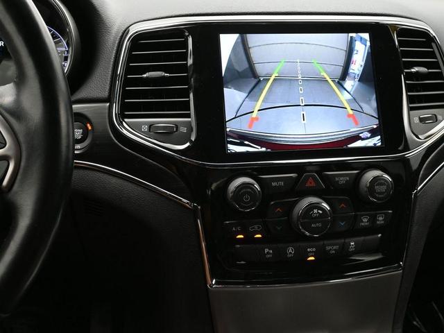 Photo of 2021 Velvet Red Pearlcoat Jeep Grand Cherokee