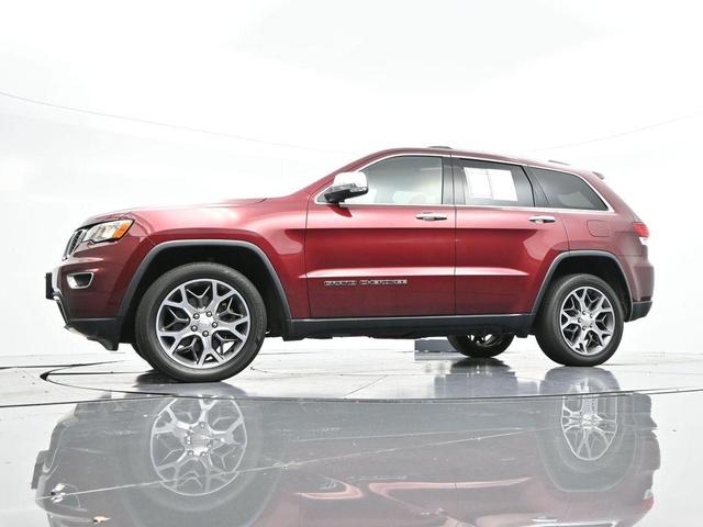 Photo of 2021 Velvet Red Pearlcoat Jeep Grand Cherokee