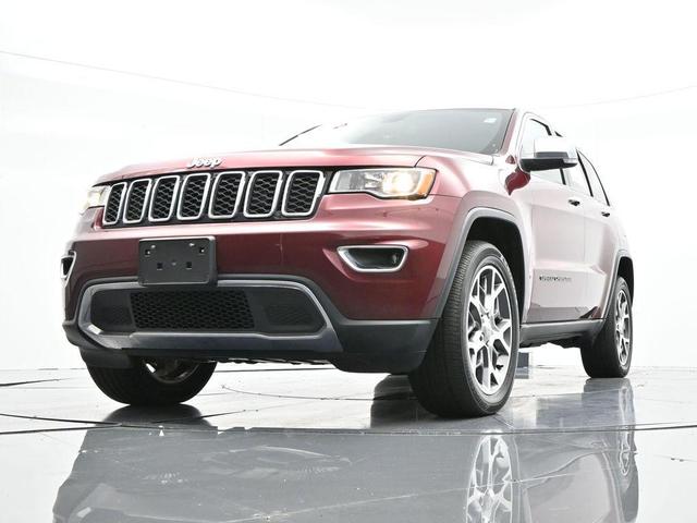 Photo of 2021 Velvet Red Pearlcoat Jeep Grand Cherokee