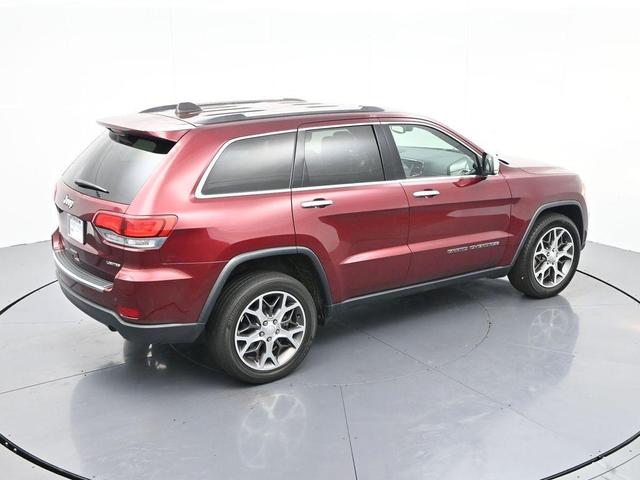 Photo of 2021 Velvet Red Pearlcoat Jeep Grand Cherokee