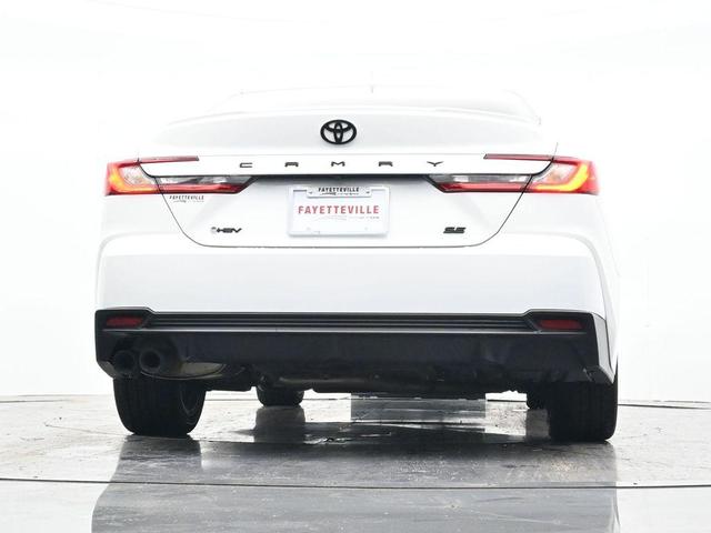 Photo of 2025 Ice Toyota Camry