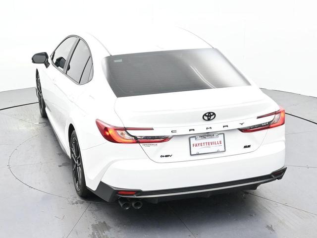 Photo of 2025 Ice Toyota Camry