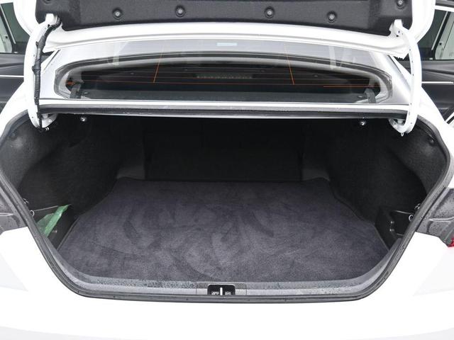 Photo of 2025 Ice Toyota Camry