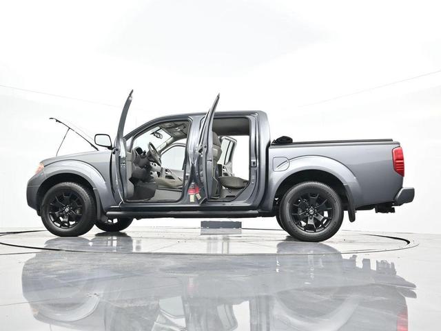 Photo of 2020 Gun Metallic Nissan Frontier