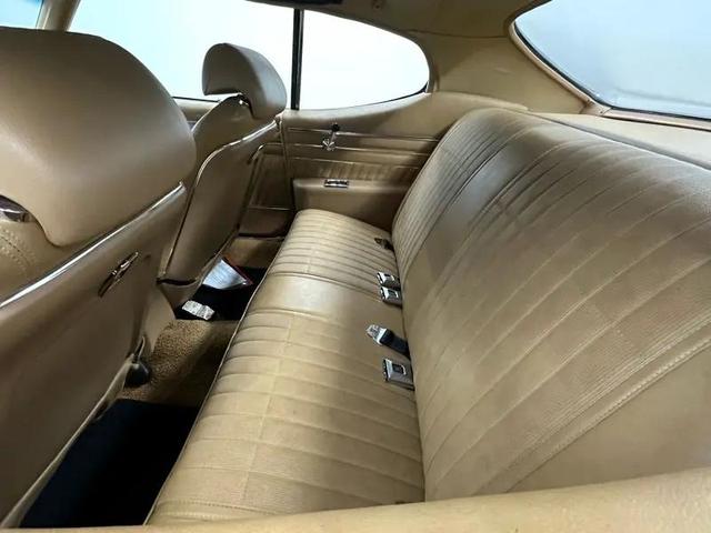 Photo of 1970 Gold Pontiac GTO