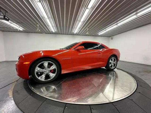 Photo of 2011 Orange Chevrolet Camaro