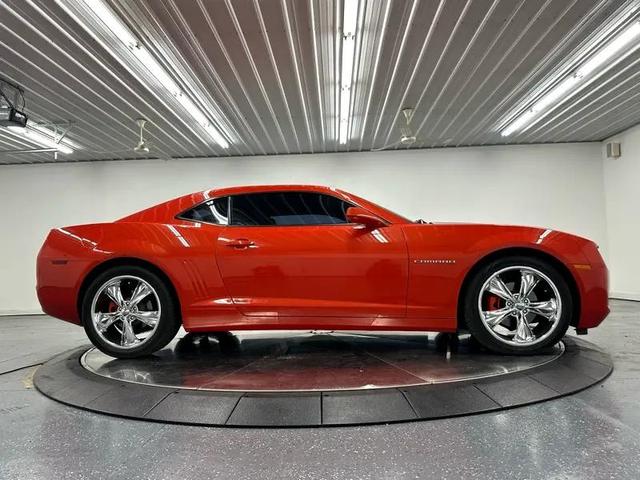 Photo of 2011 Orange Chevrolet Camaro