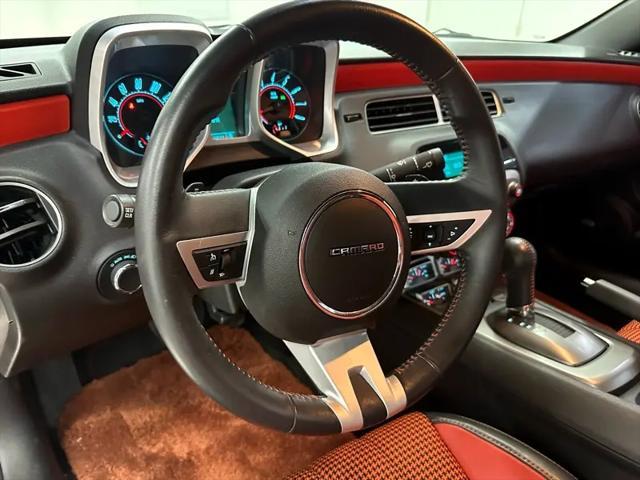 Photo of 2011 Orange Chevrolet Camaro
