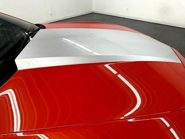 Photo of 2011 Orange Chevrolet Camaro