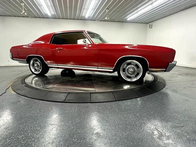 Photo of 1971 Red Chevrolet Monte Carlo