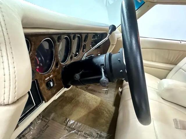 Photo of 1971 Red Chevrolet Monte Carlo