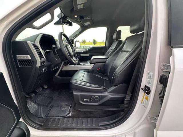 Photo of 2017 White Ford F-150