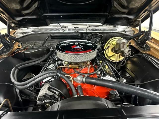 Photo of 1970 Gold Chevrolet Chevelle