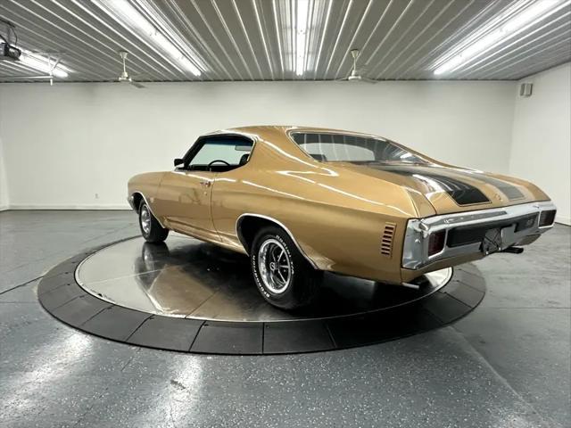Photo of 1970 Gold Chevrolet Chevelle