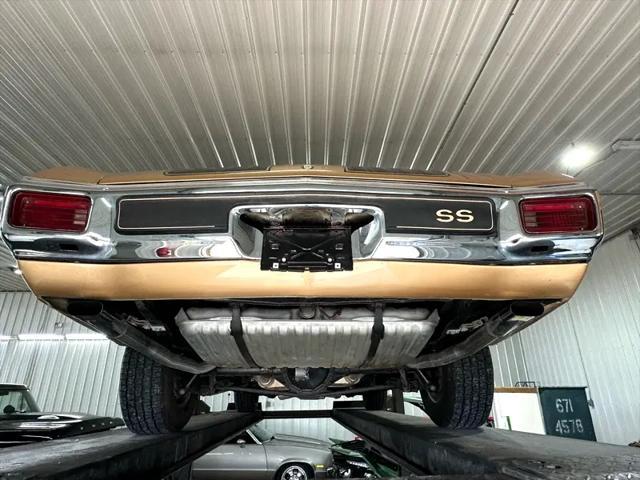 Photo of 1970 Gold Chevrolet Chevelle