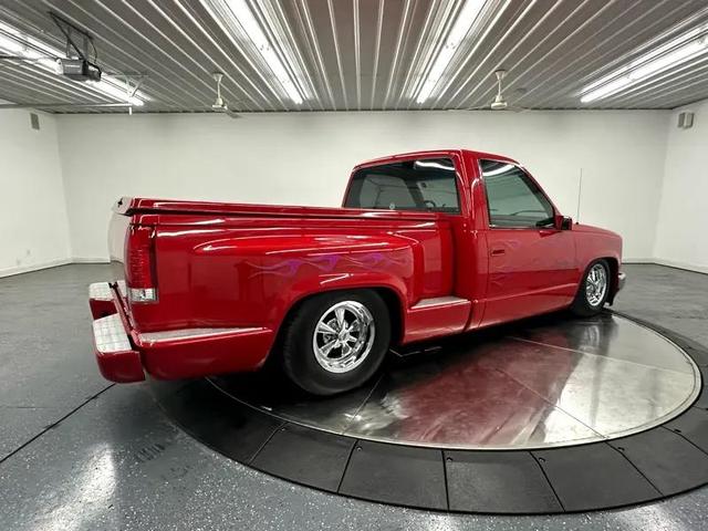 Photo of 1993 Red Chevrolet 1500