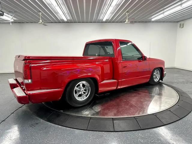 Photo of 1993 Red Chevrolet 1500
