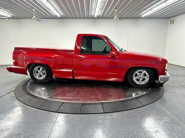 Photo of 1993 Red Chevrolet 1500