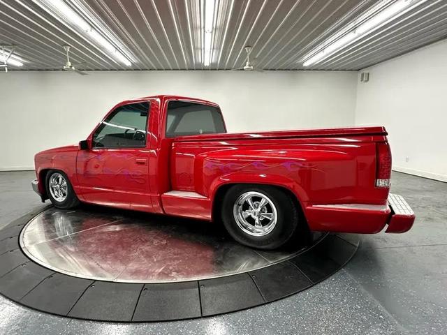 Photo of 1993 Red Chevrolet 1500