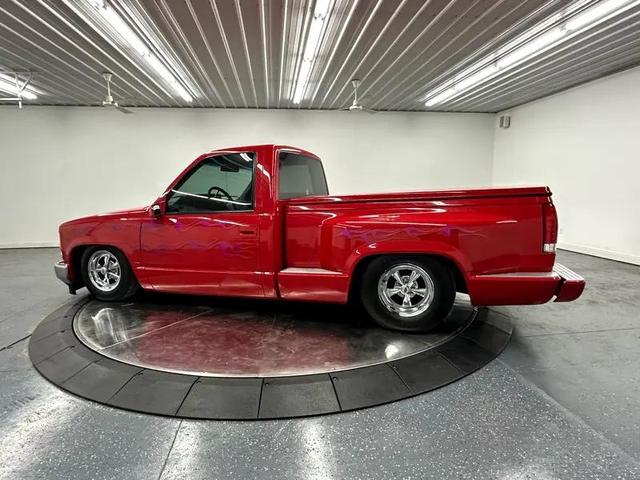 Photo of 1993 Red Chevrolet 1500