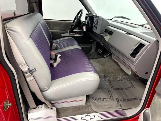 Photo of 1993 Red Chevrolet 1500
