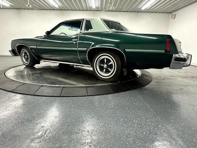 Photo of 1977 Green Pontiac Grand Prix